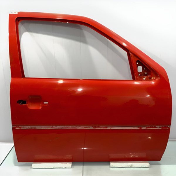 Porta Dianteira Direita Volkswagen Gol G4 2006/2014 C/det Dianteira Direita Vermelho
