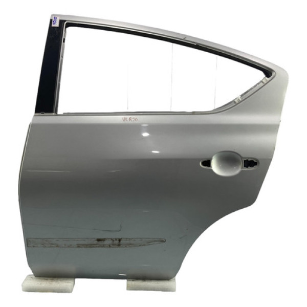 Porta Traseira Esquerda Nissan Versa 2017/2021 Traseira Direito Prata