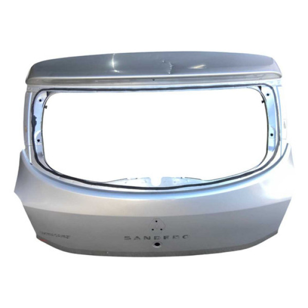 Tampa Traseira Renault Sandero 2015/2019 Detalhe 54188 Prateado