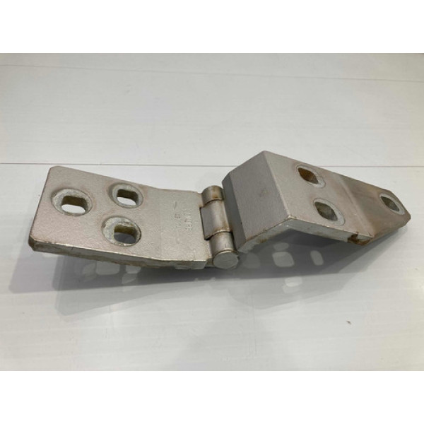 Dobradiça Superior Capo Traseiro Ford Ecosport 2013/2018