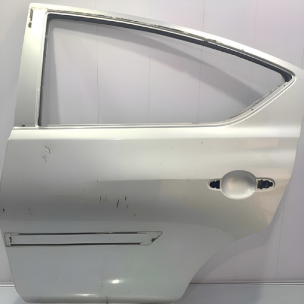 Porta Traseira Esquerda Nissan Versa 2011/2020 Com Detalhes - Traseira - Esquerda - Prateado
