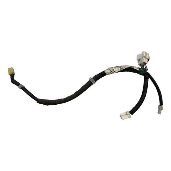 Chicote Fechadura Tampa Traseira Nissan March 2012/20 52125