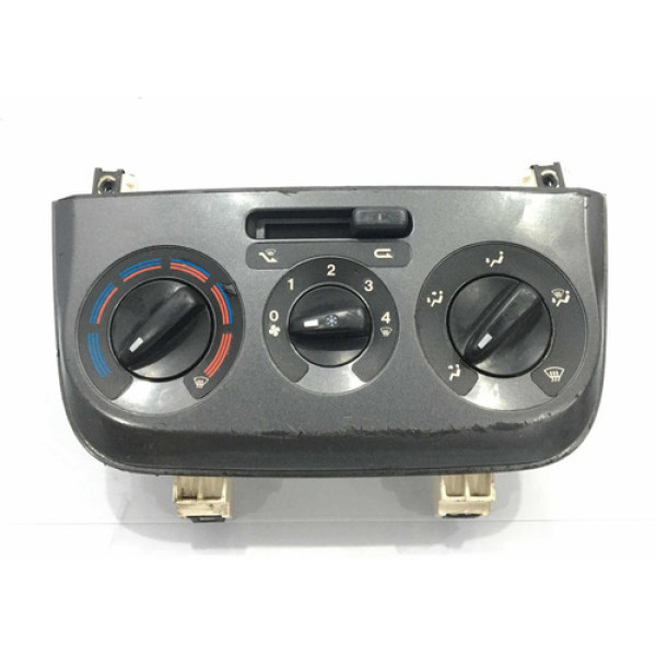 Comando Ar Fiat Punto 2012 C/detalhe