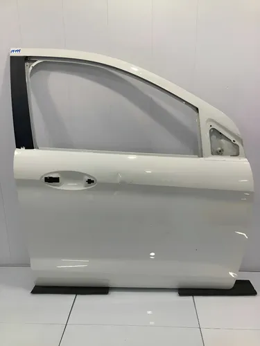 Porta Dianteira Direita Ford Ka 2013/2021 Com Detalhes Dianteira Direita Branco